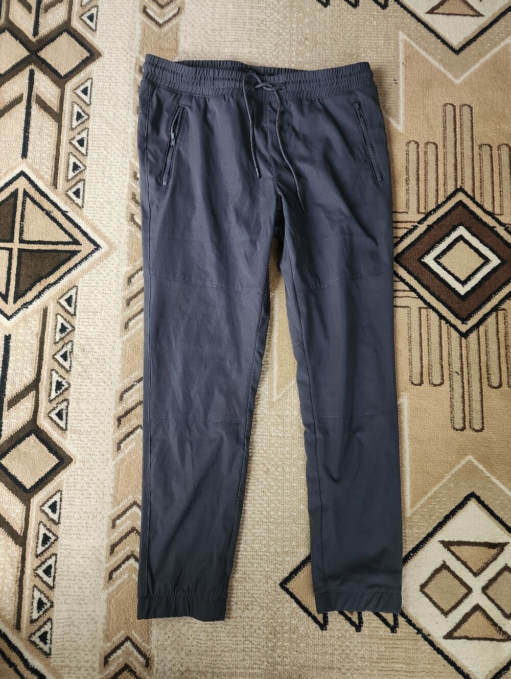 Tahari Men's Gray Drawstring Joggers